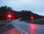 BÜ Sternhaus Haferfeld, der Frühzug nach Alexisbad wird gleich passieren.
30.12.2021  08:00 Uhr.