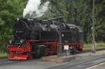 99 7235-7 beim Wassertanken auf der Fahrt zum Brocken.