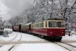 HSB 187 012-0 am 08.01.2010 in Wernigerode-Westerntor als Schlusslufer im Dampfzug nach Nordhausen Nord