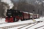 99 7245 mit dem Quedlinburger Brockenexpress am 26.01.2013 kurz nach Einfahrt in den Bahnhof  Eisfelder Talmhle .