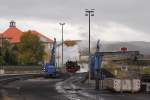 Blick am Mittag des 18.10.2013 auf die Bekohlungs- und Entaschungsanlagen im HSB-Bw Wernigerode. Hinten kommt gerade 99 5901 angedampft, um einen Sonderzug der IG HSB zum Brocken zu bernehmen.