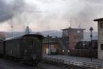 Morgenstimmung mit Blick zum Brocken am 19.10.2013 im Bahnhof Wernigerode.