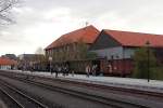 Bahnhof Wernigerode am morgen des 20.10.2013. Auf Gleis 34 steht der Sonder-PmG der IG HSB bereit, welcher heute im Rahmen einer dreitägigen Veranstaltung nach Gernrode fahren wird.