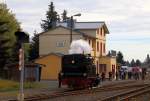 99 6101 am 18.10.2014 auf Rangierfahrt im Bahnhof Stiege.