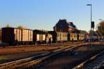 Dieser PmG, aufgenommen am 19.10.2014, wird unter Traktion von 99 6001 als zweiter von zwei Sonderzügen der IG HSB, inklusive des Fotografen, den Bahnhof Gernrode verlassen.