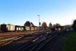 Blick am Morgen des 19.10.2014 in den Bahnhof Gernrode.