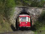 VT 187 001-3(GHE T1) am 02.05.15 beim verlassen des Thumkuhlentunnel oberhalb des Bf Steinerne Renne