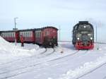 Am 23.12.2007 setzte 99 7235 auf dem Bahnhof Brocken ans andere Zugende um.