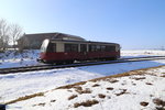 Triebwagen 187 015 am 15.02.2015 auf dem Streckengleis in Richtung Hasselfelde, während einer Rangierfahrt im Bahnhof Stiege. Das vordere Gleis gehört zur bekannten Stieger Wendeschleife.