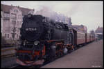 997234 wartet am 6.3.1990 um 10.20 Uhr vor einem Personenzug in Richtung Harz im Schmalspurbahnhof Nordhausen.