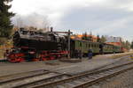 99 6001 mit IG HSB-Sonderzug am 07.02.2016 auf der Fahrt nach Eisfelder Talmühle, beim Wasserstopp im Bahnhof Drei Annen Hohne.