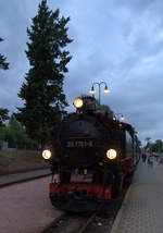 991761-8 in Moritzburg mit dem Abendpersonenzug  aus Radebeul angekommen.