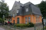 Das Bahnhofsgebude der Sauerlnder Kleinbahn ( Mrkische Museums Eisenbahn) in Hinghausen, das Ziel einer Sonderfahrt der HEG am 02.09.2007.