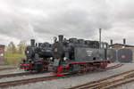 Mansfelder Bergwerksbahn, Güterzugtag 2017. Die Lokomotiven  Nr.10 und Nr.20 im BW des Bahnhofes Hettstedt Kupferkammerhütte Pbf am 22. Oktober 2017.