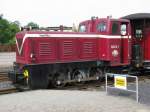 Auf dem Betriebshof der Mecklenburgischen Bderbahn, genannt  MOLLI  zeigte sich diese schmalspurige Diesellokomotive BR 199 016-7, Bad Doberan [MV] 15.06.2011