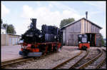 Am 2.10.1995 stand die 99582 angeheizt neben der Diesellok VC10 Nr.1 im Bahnhof Schönheide.