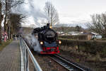 Lok 99 1784 beim Umlaufen auf dem Bahnhof Binz LB.