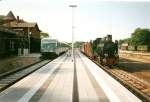 Seit dem Mai 1999 kam es immer wieder in Putbus zur Begegnung zwischen einem 628-Triebwagen der DB-AG und dem Rasenden Roland an einem Bahnsteig.2008 sind solche Aufnahmen Momentan noch nicht mglich