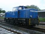 251 901 wartete,am 09.Juni 2012,in Putbus auf den nchsten Zug Richtung Lauterbach Mole.