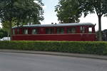 Ein echter Heckenblitz scheint der MEG 13 zu sein, wenn man ihn von der Straße Am Bahnhof aus betrachtet. Schierwaldenrath den 6.8.2017