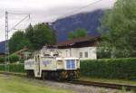 Lok der Wachtlbahn des Zementwerks Rohrdorf in der Nhe von Kiefersfelden am 17.07.2011.