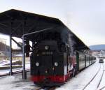 In wenigen Augenblicken verlt 99 1761-8 mit ihrem Zug den derzeitigen Endbahnhof Dippoldiswalde und fhrt zurck nach Freital-Hainsberg. Freuen wir uns auf die Komplettierung der Strecke bis Kipsdorf, hoffentlich in diesem Jahr! 17.01.2009