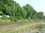 99 758 mit Personenzug fhrt am 15.07.2003 in die Haltestelle Teufelsmhle ein, Strecke Zittau - Bertsdorf - Kurort Oybin.
