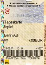 BERLIN, 23.06.2017, VBB-Tageskarte für den Tarifbereich Berlin AB; der Geltungstag ist nicht auf den ersten Blick erkennbar, er verbirgt sich hinter Fr25 (Freitag der 25.