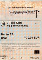 BERLIN, 11.10.2019, 7-Tage-Karte VBB-Umweltkarte am Automaten im Bahnhof Gesundbrunnen gekauft (Fahrkarte eingescannt)