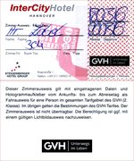 HANNOVER, 18.03.2016, Zimmerausweis des InterCityHotels in Hannover; er berechtigt zur Nutzung des ÖPNV im gesamten Tarifgebiet des GVH (Großraum-Verkehr Hannover) -- Zimmerausweis mit