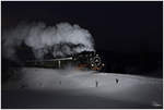 Nachtaufnahme der Schmalspurdampflok 99 1773, welche auf der Fichtelbergbahn von Cranzahl nach Kurort Oberwiesenthal unterwegs war.