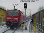 RE nach Zwickau am 22.01.2006 im winterlichen Chemnitz-Siegmar mit leichtem Schneefall bei der Ausfahrt.