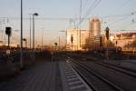 Blick vom Bahnsteig des Münchner Ostbahnhofes am frühen Abend des 26.01.16.