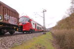Am 14.04.2023 überführte Rail Bavaria Logistik 295 088 einen Alstom Coradia Stream HC von Treuchtlingen nach Furth im Wald. Hier bei kurz vor Eichstätt Bahnhof, hier der überführte Triebwagen mit dem Bremswagen.