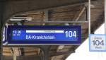 Zugzielanzeiger vom Bahnsteig 104 in Hanau. Angeschlagen: der Sonderzug nach Darmstadt-Kranichstein zu den Bahnwelttagen. Aufgenommen am 02.06.2011.