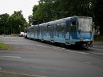 Die U75 nach Neuss Hauptbahnhof an der Haltestelle Düsseldorf-Eller Vennhauser Allee.(16.7.2016)
