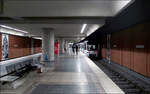 Die U35 von Herne nach Bochum -     Die erste, komplett unterirdische Abschnitt der Stadtbahnlinie U25 von Herne Schloss Strünkede zum Hauptbahnhof Bochum wurde 1989 eröffnet.