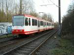 Ein dreiteiliger Stadtbahnwagen B der Dortmunder Stadtwerke zwischen Dortmund-Huckarde und Obernette als Zug der Linie U47 nach Westerfilde am 05.02.2005.