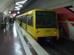 P86 5238 der EVAG steht als Linie U11 an der Haltestelle Altenessen Bahnhof.