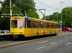 Gelsenkirchen: Die U11 nach U-Bahnhof Gelsenkirchen-Horst Buerer Straße im U-Bahnhof Gelsenkirchen Schloß Horst.(26.4.2014)  