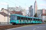 VGF Bombardier U5-25 Wagen 641 am 05.08.17 auf der Frankfurter Breitenbachbrücke als Umleiter auf der der Linie U6 