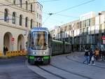 ÜSTRA Hannoversche Verkehrsbetriebe TW2000 Wagen 2583 am 17.11.17 in Hannover 