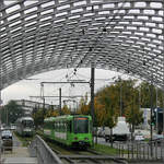 Unter stählernem Himmel -

Stadtbahnstation Noltenmeyerbrücke über dem Mittellandkanal in Hannover.

02.11.2006 (M)