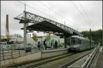 Aufwändige Dachkonstruktion -     Endstation Nordhafen der Linie 6 in Hannover.