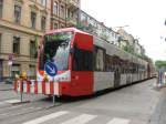 Ein Zug der Linie 12 steht am 15.08.2007 in der provisorischen Wendeanlage an der Haltestelle  Eifelstrae .