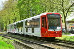 5153 wurde in die neuen KVB-Farben lackiert. Hier zu sehen am Westfriedhof am 27.04.2017. 