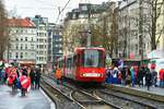 2201 während der Wendefahrt auf dem Gleiswechsel Chlodwigplatz am 03.03.2019. 