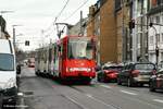 Waggon Union B80D Prototyp 2252 auf der Neusser Straße in Köln Weidenpesch am 10.12.2021.