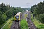 Triebzug 5043 hat soeben Biesdorf Süd gen Hönow verlassen.

Berlin 15.07.2020