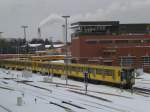 Berlin: Die U2 nach U-Bahnhof Ruhleben am U-Bahnhof Olympiastadion.(30.1.2010)